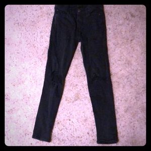 26x28 skinny all black distressed jeans